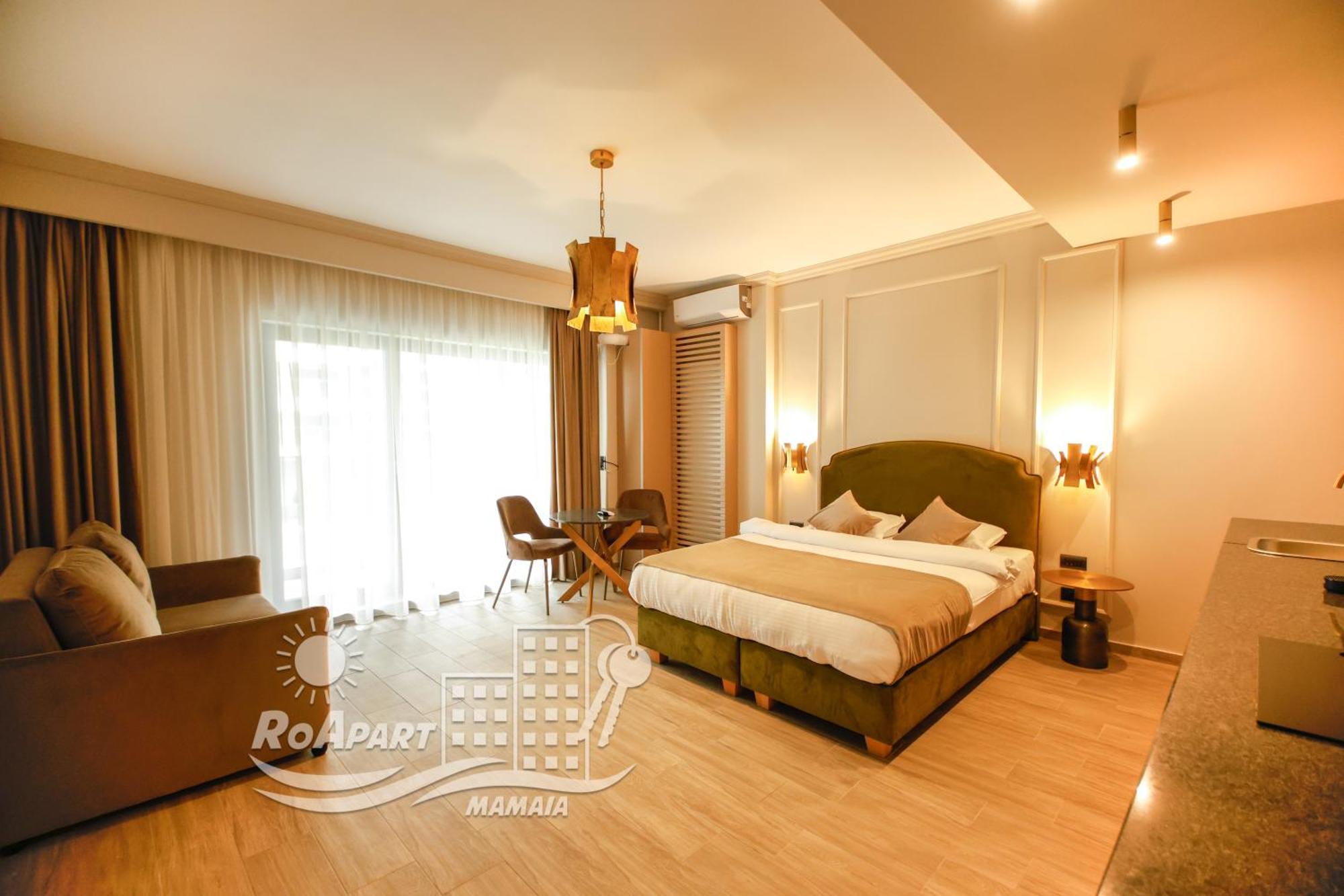 Apartment Roapart- De Lux Cu Si Mare La 2 Min De Plaja