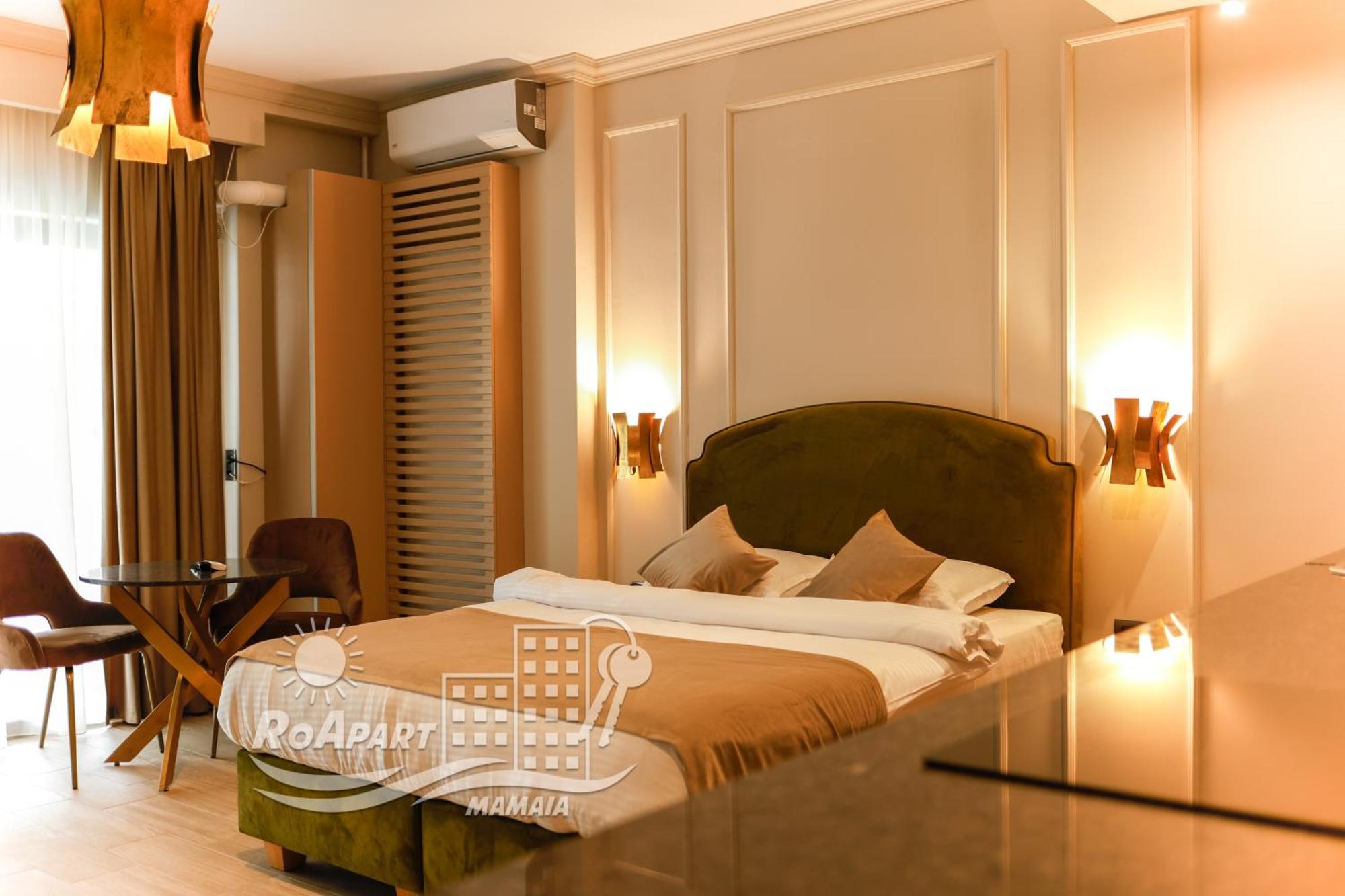 Apartment Roapart- De Lux Cu Si Mare La 2 Min De Plaja Mamaia