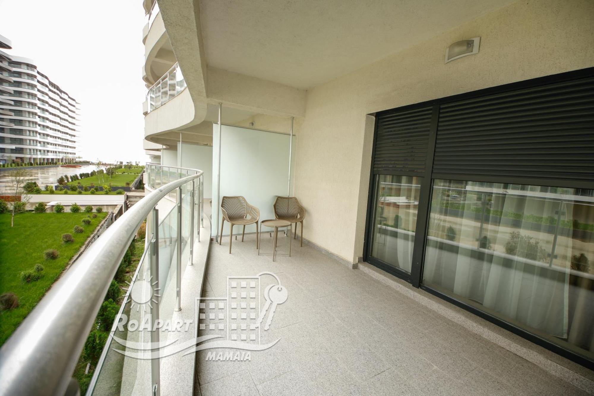 Apartment Roapart- De Lux Cu Si Mare La 2 Min De Plaja Mamaia